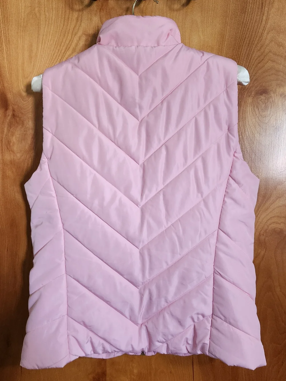 Michael Kors Chevron Quilted Mock Neck Puffer Vest NWOT